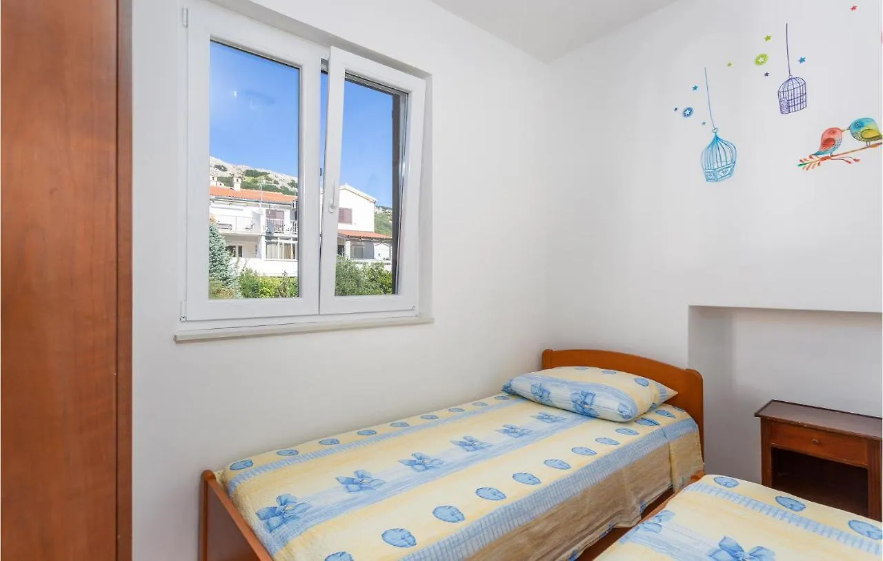 Lovely Apartment In Jurandvor With Kitchen Croacia